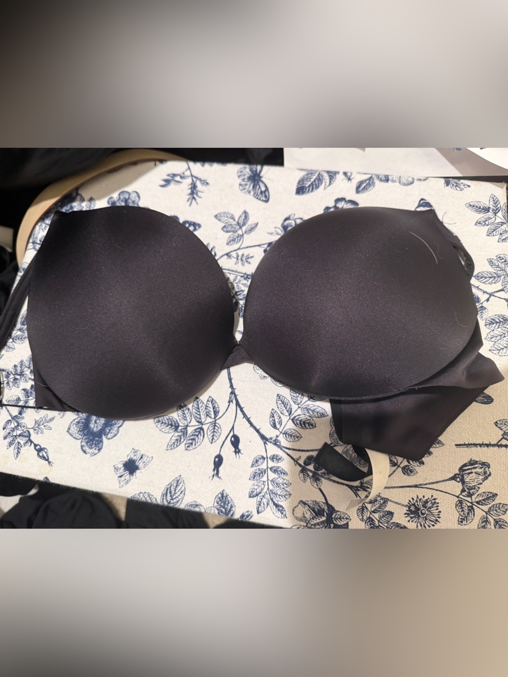 SKIMS Teardrop Push-up Bra
